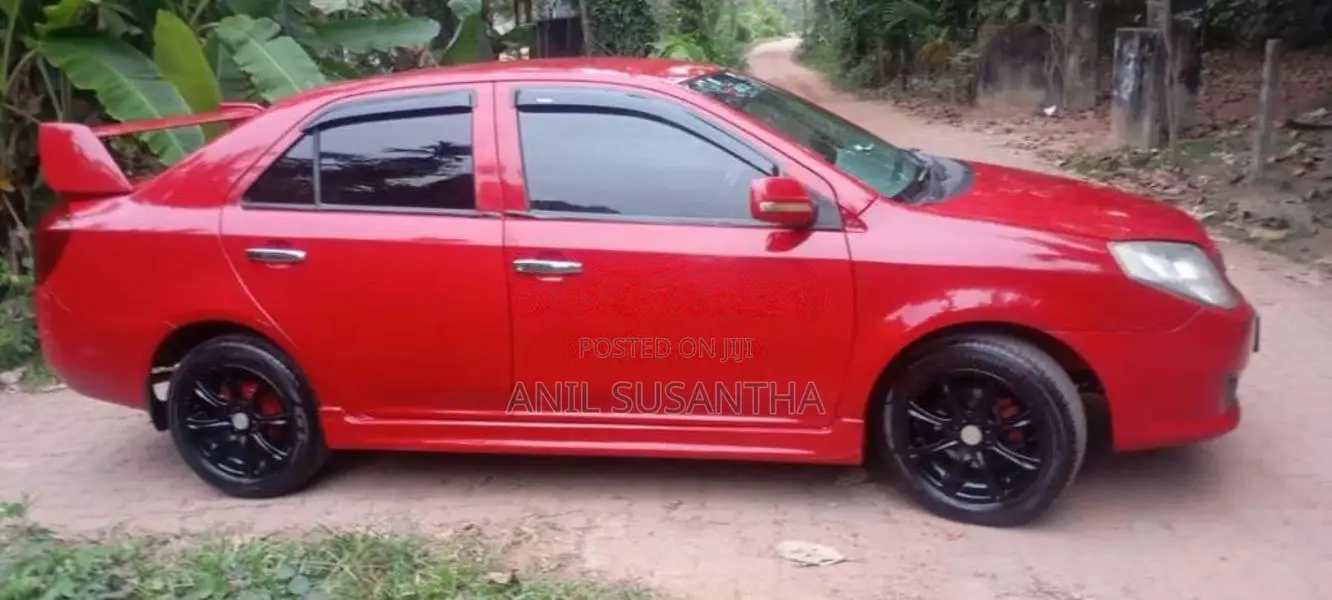 Micro MX7 2013 Car (Used)