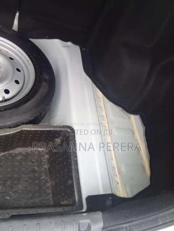Perodua Bezza 2017 Car (Used)
