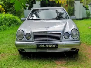 Mercedes-Benz W210 E250 Elegance Special Edition 1999 Car (Used)