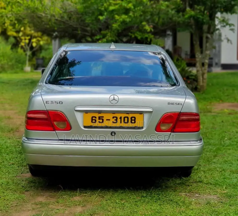 Mercedes-Benz W210 E250 Elegance Special Edition 1999 Car (Used)