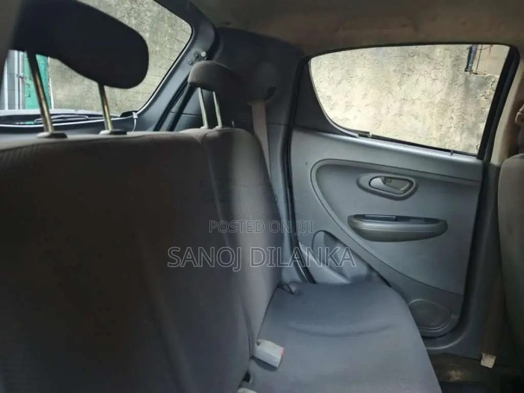 Subaru R2 2004 Car (Used)