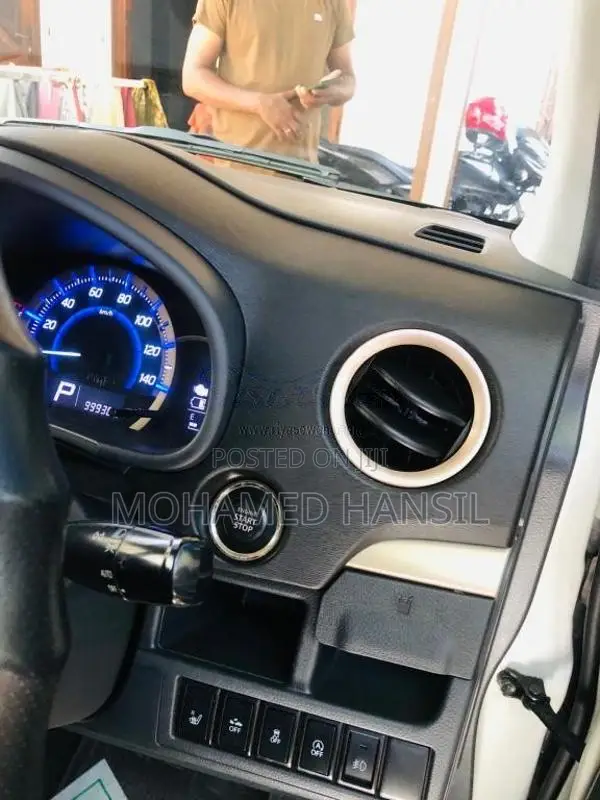 Suzuki Wagon R Stingray J Style 2018 Car (Used)