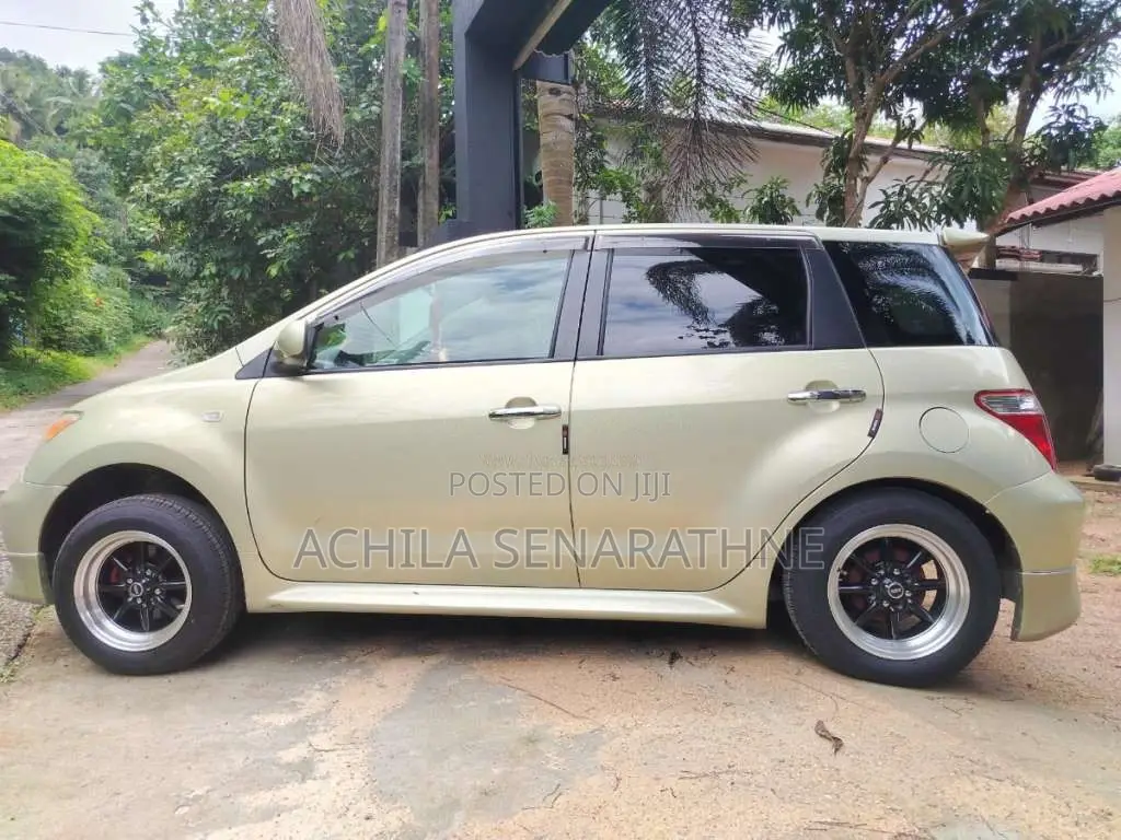 Toyota IST 2007 Car (Used)