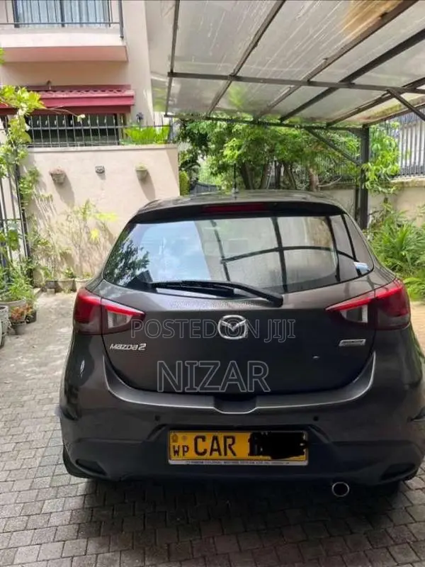 Mazda Mazda2SkyActive 2016 Car (Used)