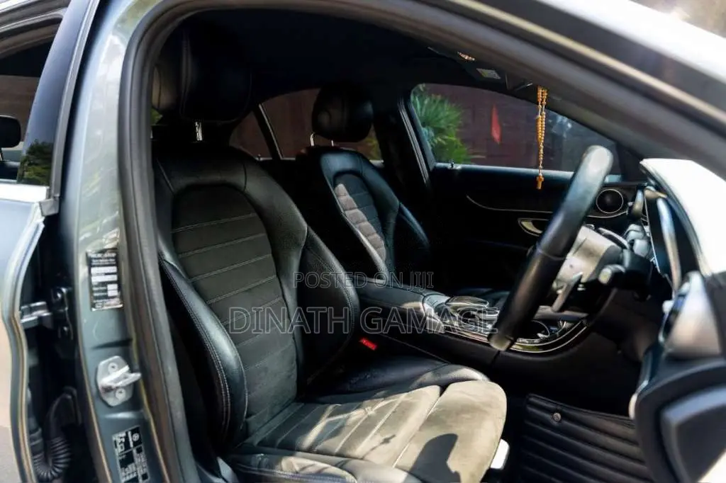 Mercedes-Benz C200 2019 Car (Used)