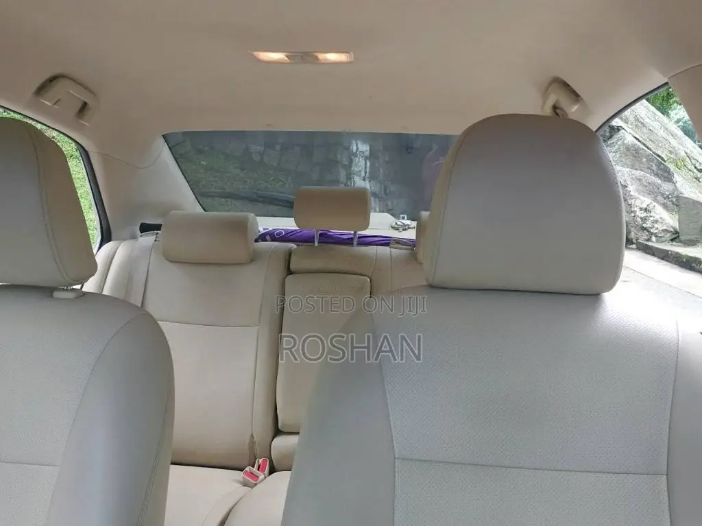 Toyota Premio 2016 Car (Used)