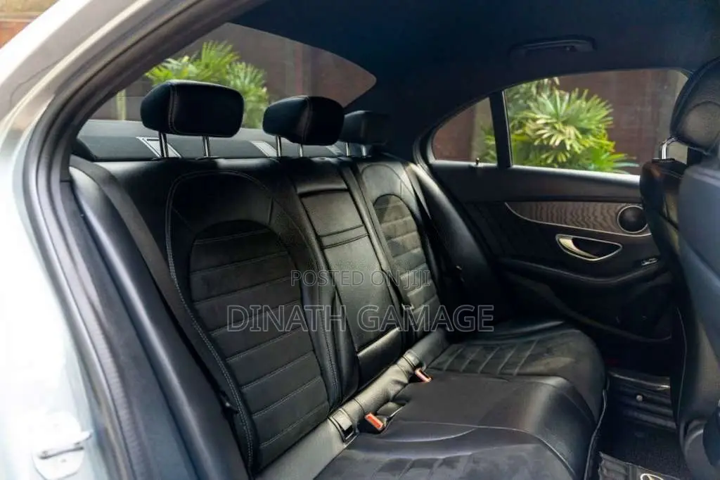 Mercedes-Benz C200 2019 Car (Used)