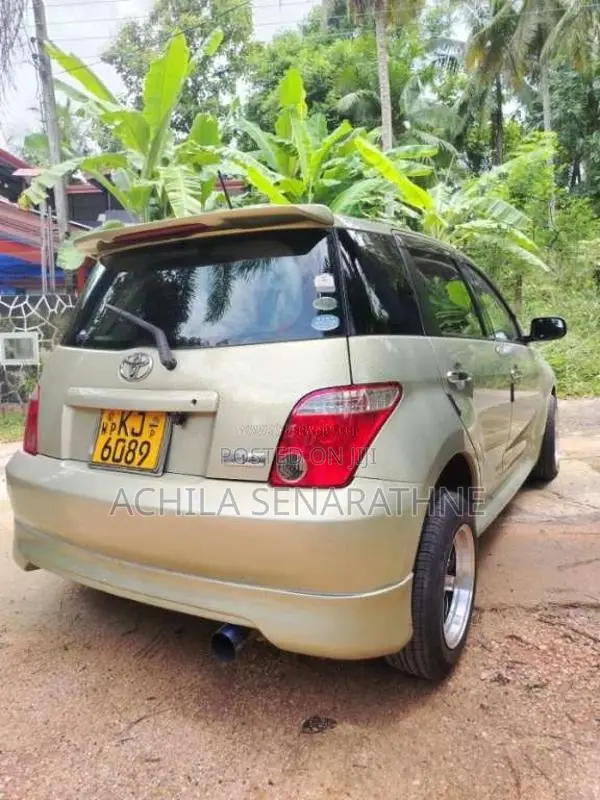 Toyota IST 2007 Car (Used)