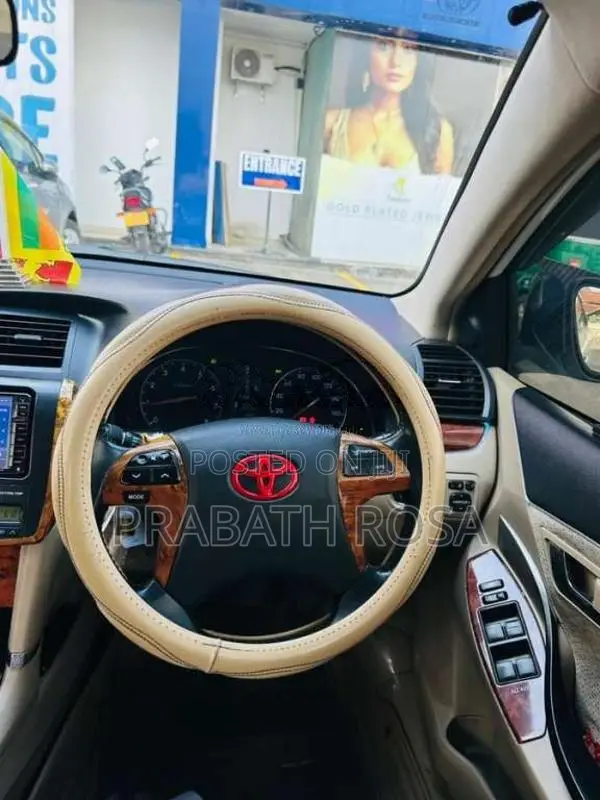 Toyota Premio 2013 Car (Used)