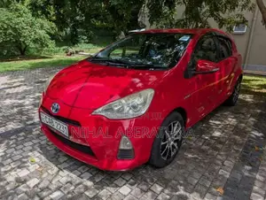 Toyota Aqua 2013 Car (Used)