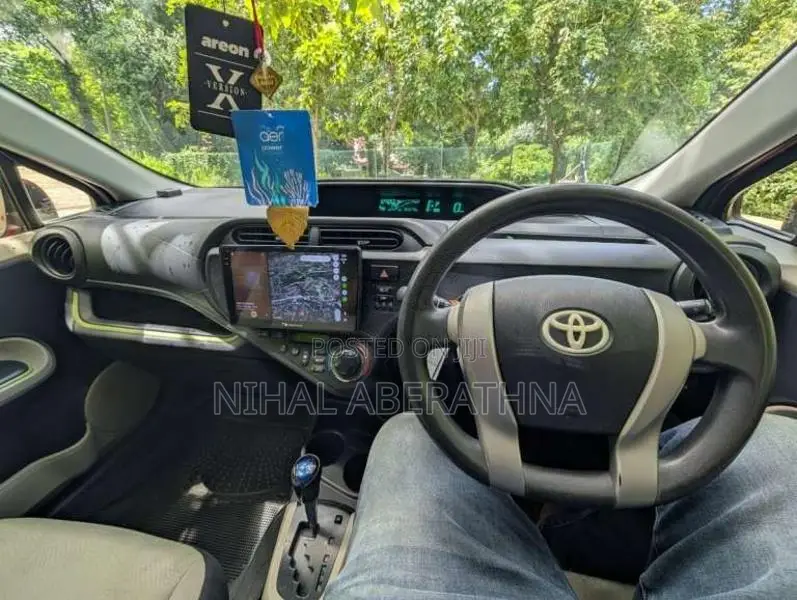 Toyota Aqua 2013 Car (Used)
