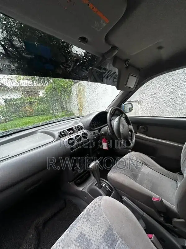 Nissan March K11 2000 Car (Used)