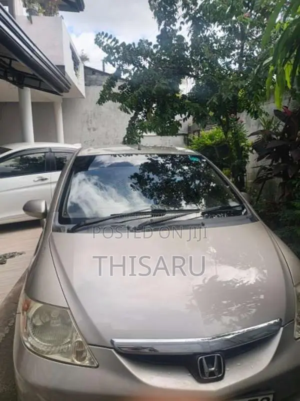 Honda Fit 2003 Car (Used)