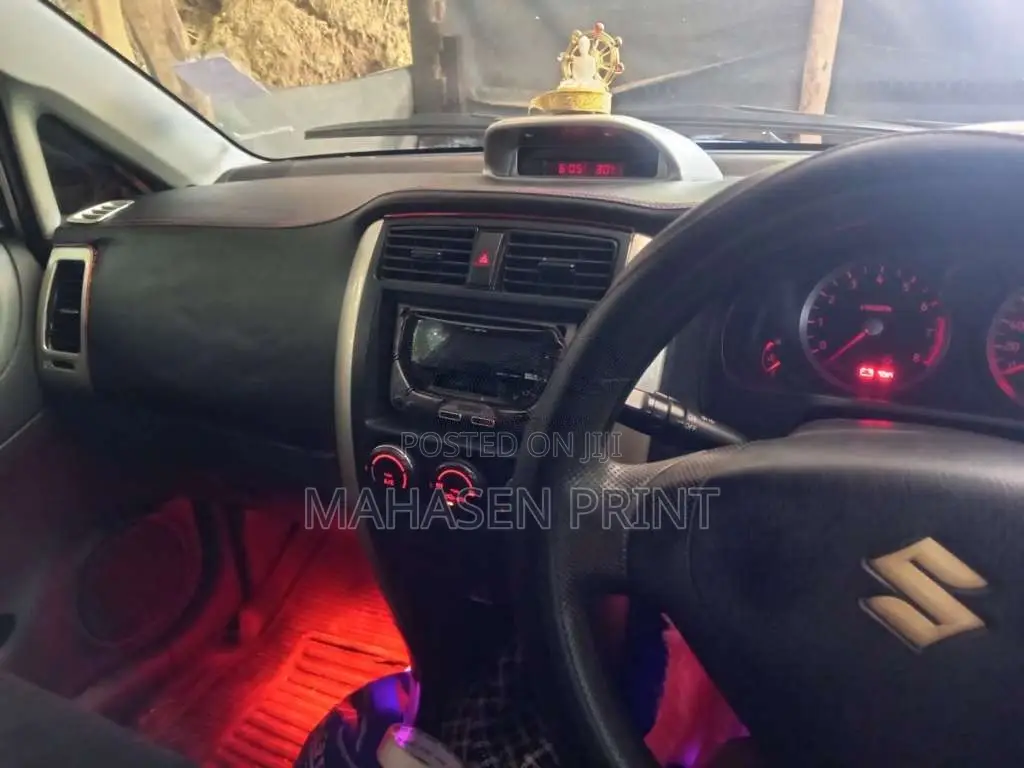 Suzuki Liana 2004 Car (Used)