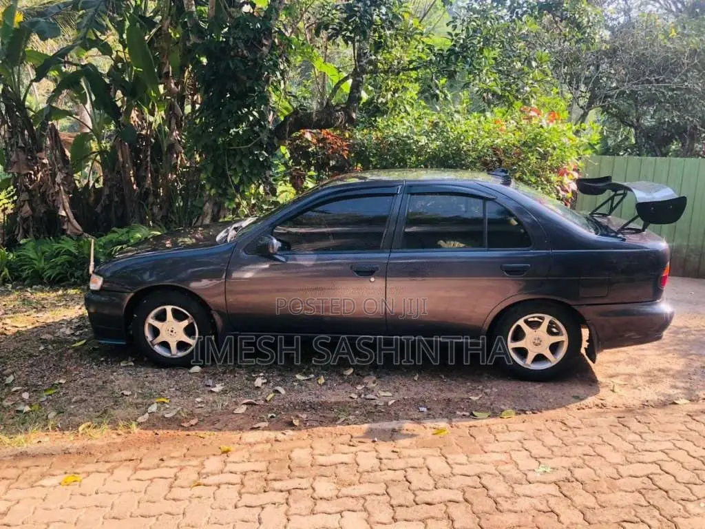 Nissan Pulsar 1998 Car (Used)