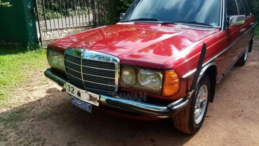 Mercedes-Benz 240 D 1983 Car (Used)
