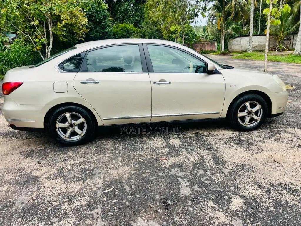 Nissan G11 2007 Car (Used)