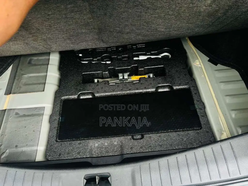 Nissan G11 2007 Car (Used)