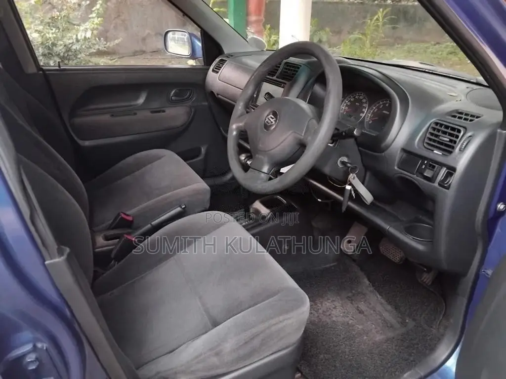Suzuki Swift 2005 Car (Used)