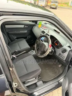 Suzuki Swift 2010 Car (Used)
