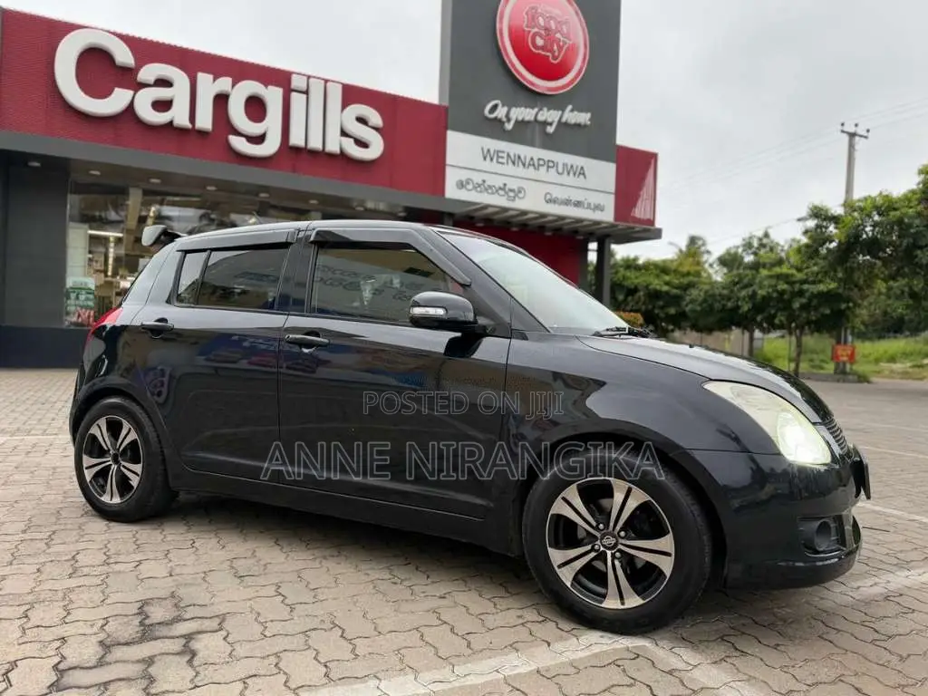 Suzuki Swift 2010 Car (Used)