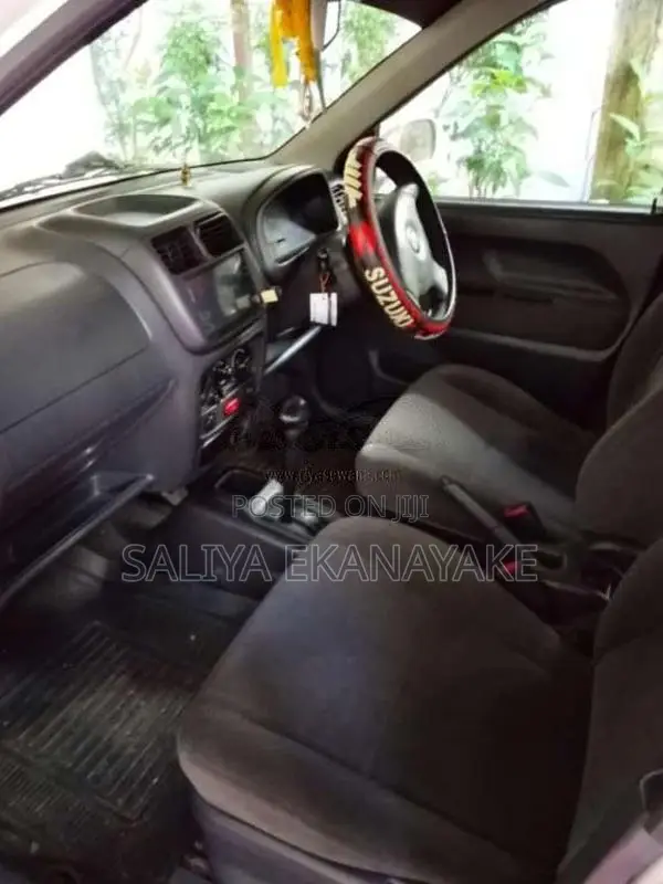 Suzuki Swift 2004 Car (Used)