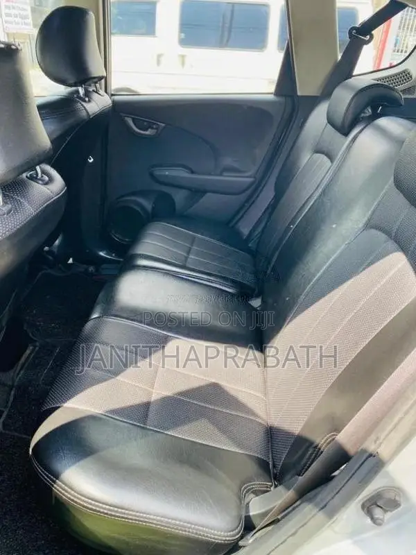Honda FIT GP1 2010 Car (Used)