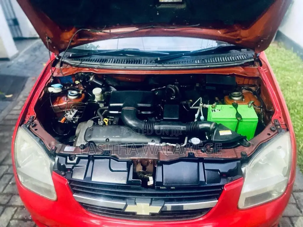 Chevrolet Cruze GM 2002 Car (Used)
