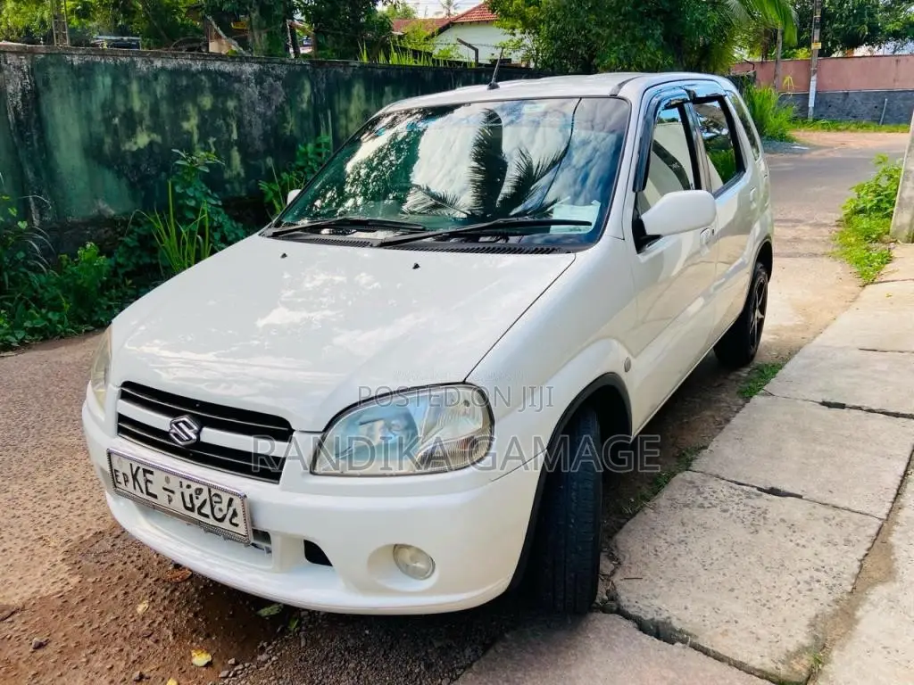 Suzuki Swift 2004 Car (Used)