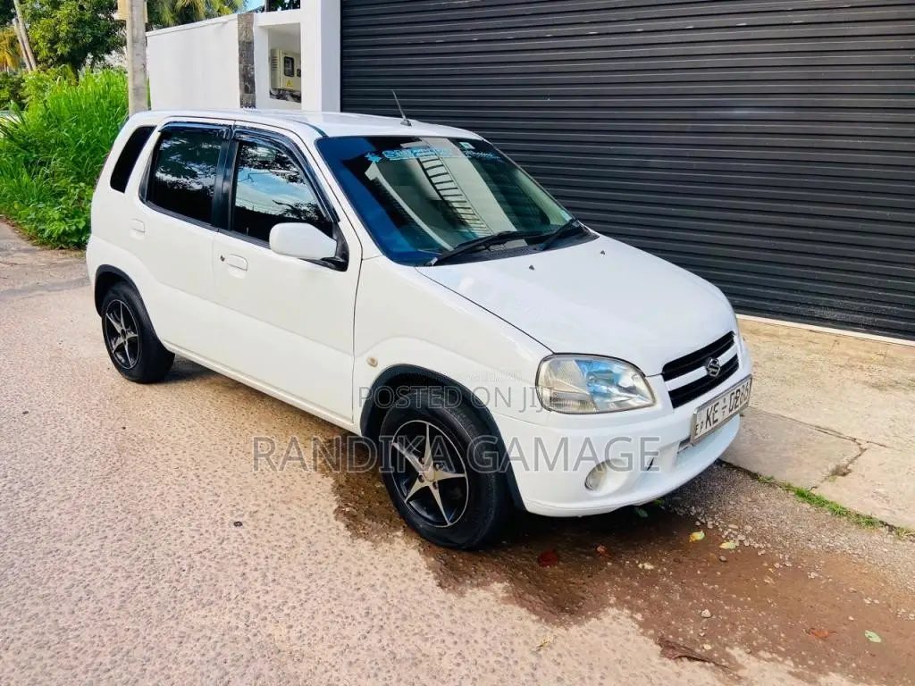Suzuki Swift 2004 Car (Used)
