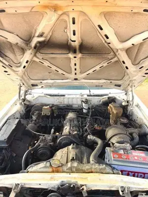 Toyota Crown 1984 Car (Used)