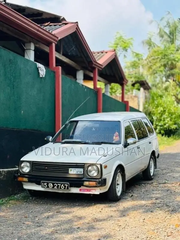 Nissan AD Wagon 1987 Car (Used)