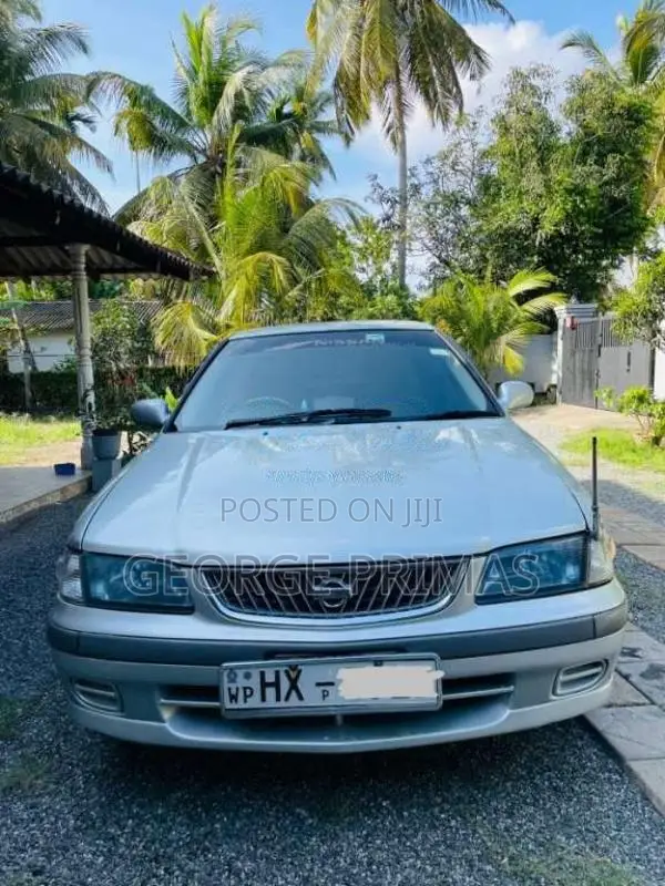 Nissan FB15 2004 Car (Used)