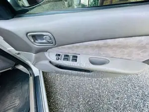 Nissan FB15 2004 Car (Used)