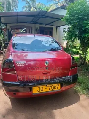 Renault Clio 2004 Car (Used)