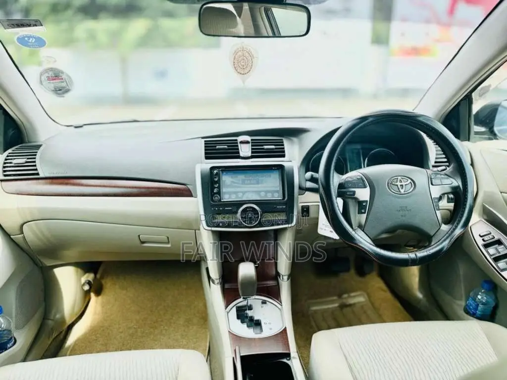 Toyota Premio 2012 Car (Used)