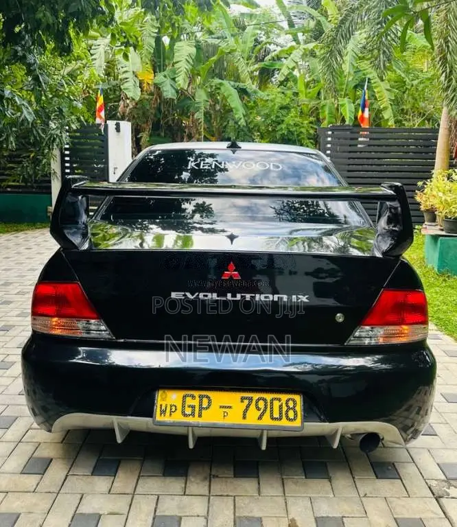 Mitsubishi Lancer Cs1 2001 Car (Used)