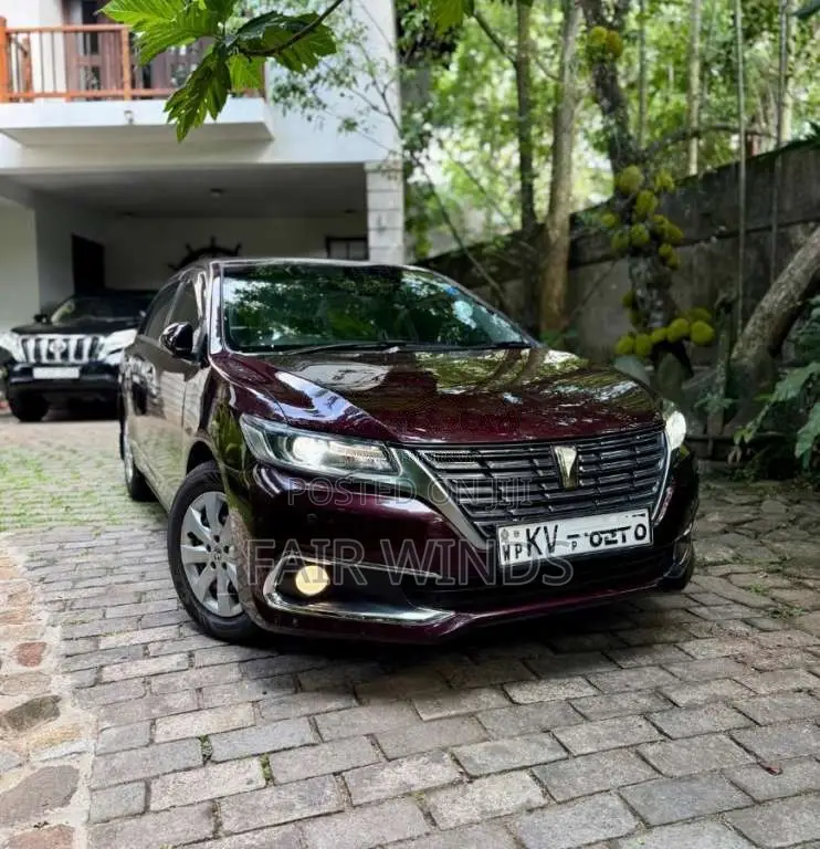 Toyota Premio 2012 Car (Used)