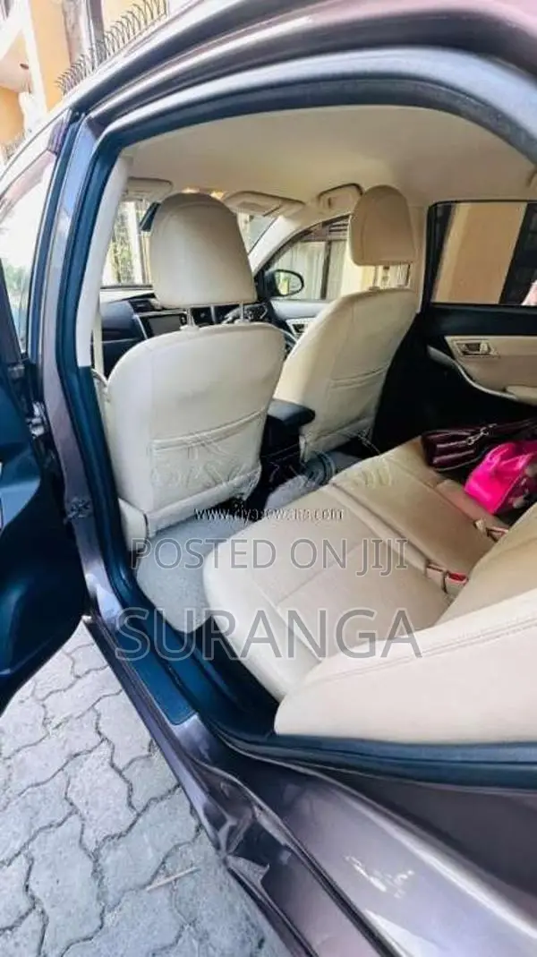 Toyota Premio 2016 Car (Used)