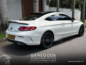 Mercedes-Benz C300 2016 Car (Used)