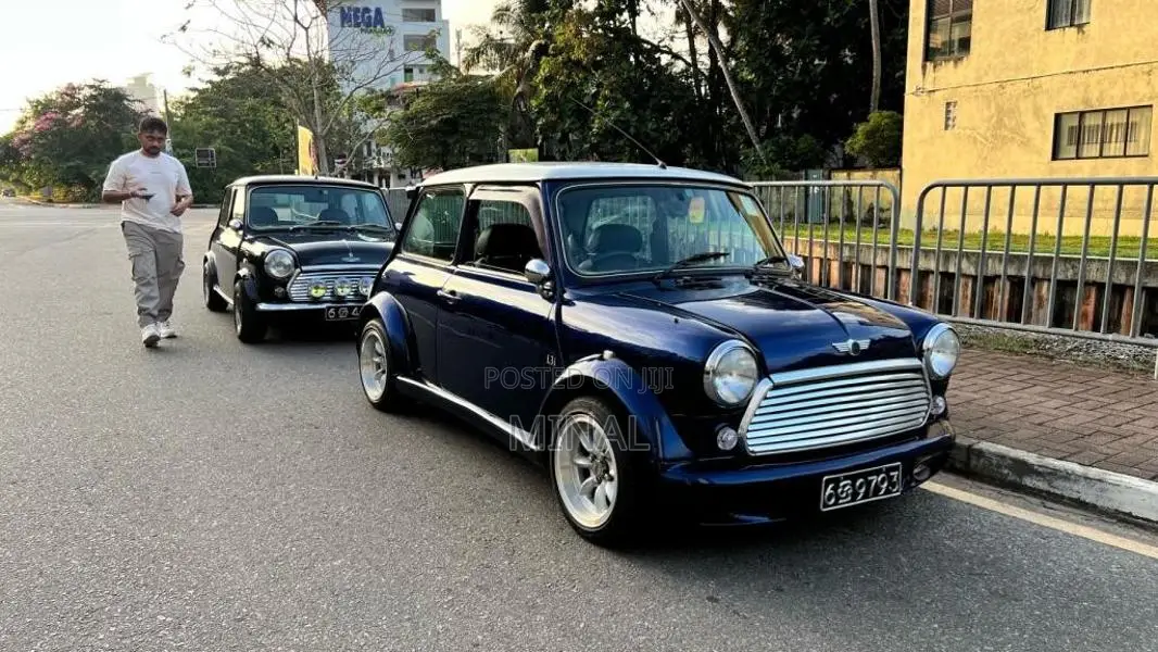 Austin Mini 1999 Car (Used)