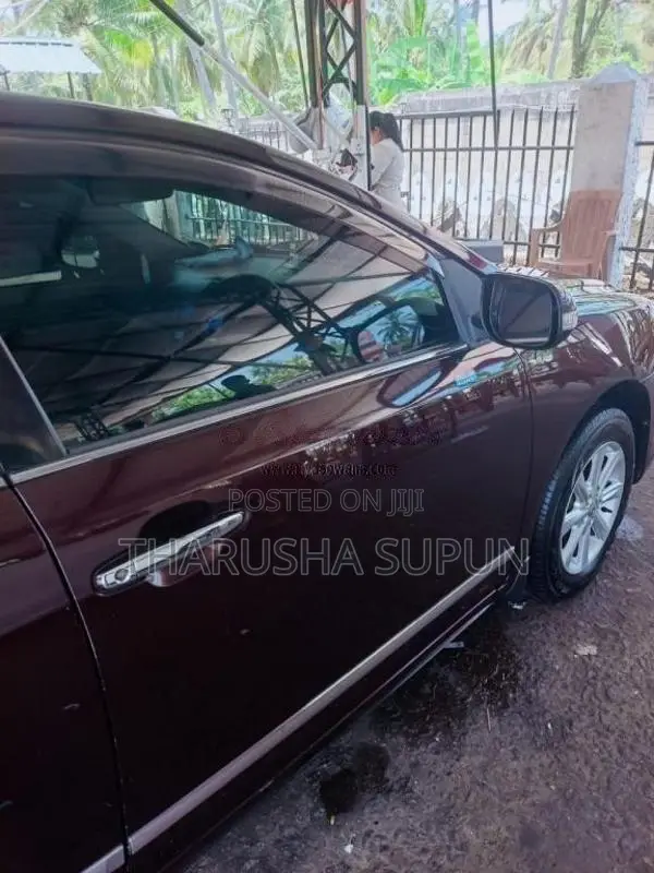 Toyota Premio 2013 Car (Used)