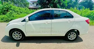 Perodua Bezza 2017 Car (Used)