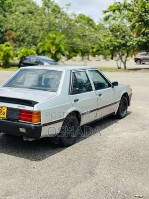 Mitsubishi Lancer Box 1982 Car (Used)