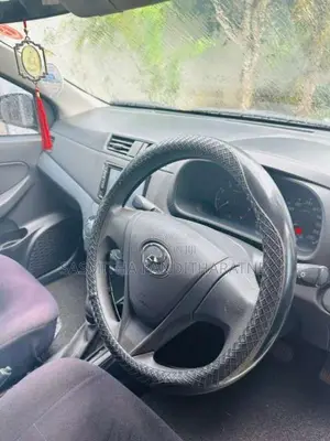 Perodua Bezza 2017 Car (Used)