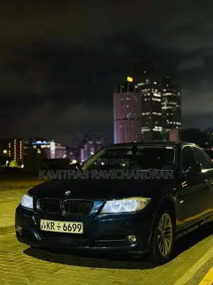 BMW 320i 2011 Car (Used)