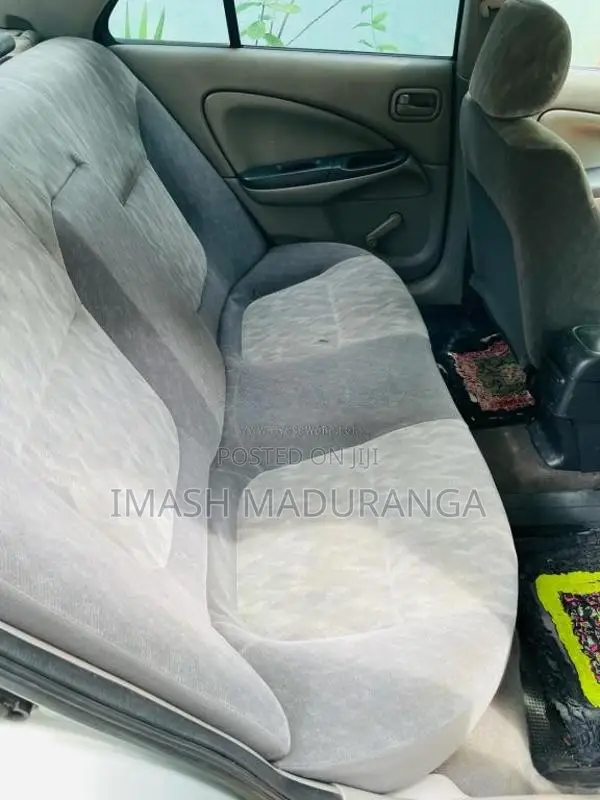 Nissan N16 2000 Car (Used)