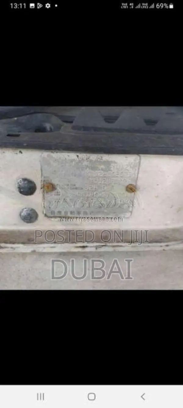 Nissan Nissan 1990 Car (Used)