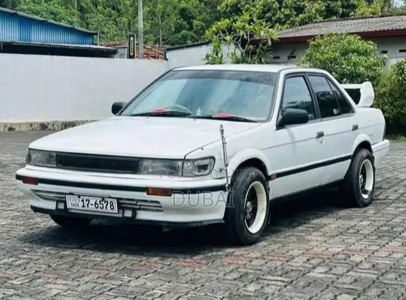 Nissan Nissan 1990 Car (Used)