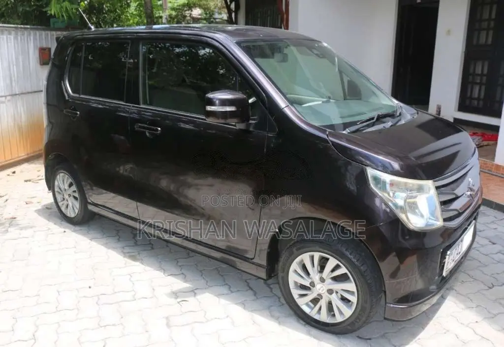 Suzuki Wagon R FZ 2014 Car (Used)